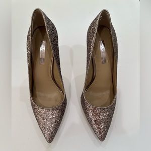 bcbgeneration rose gold glitter pointy toe pumps size 6